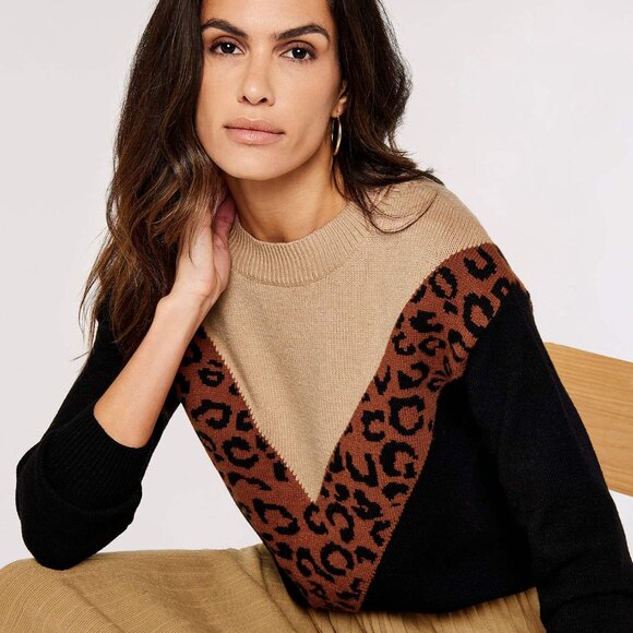 NWT - Apricot Animal Print Chevron Sweater in Black, Brown & Beige - Picture 3 of 5